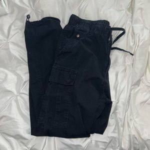 H&M Regular Fit Black Cargo Pants in Mens Small